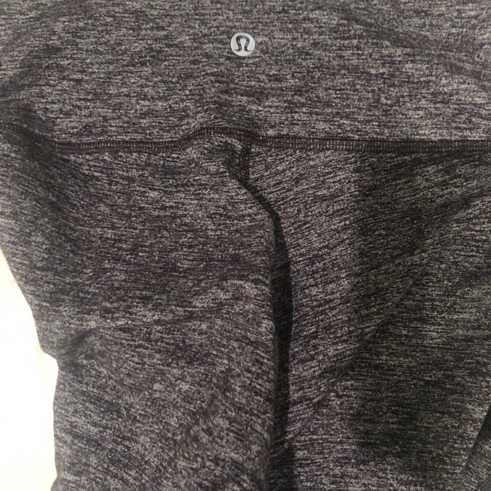 Lululemon grey yoga pants